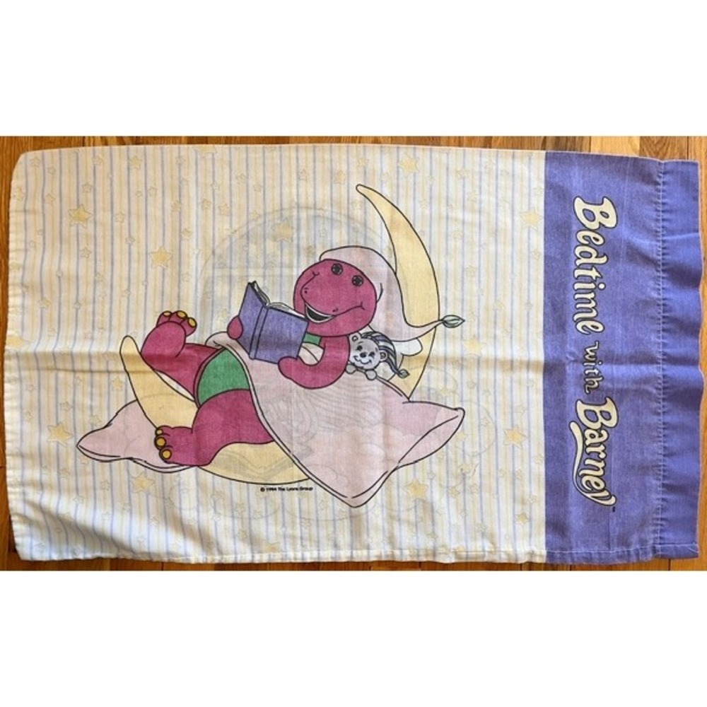 Vintage 1994 Bedtime with Barney pillowcase Bibb company
